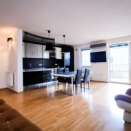 Dor De Mare - Apartments Singapore - Huge Terrace - Seaview - 150M From The Beach ! Năvodari Eksteriør billede